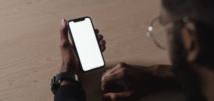 iOS WiFi Bug 一連上這個WiFi名稱 iPad、iPhone 用戶裝置馬上異常